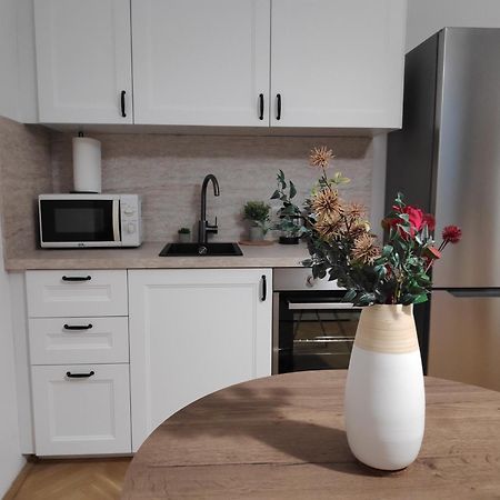 Humboldt Feel Good Apartments Вена Экстерьер фото